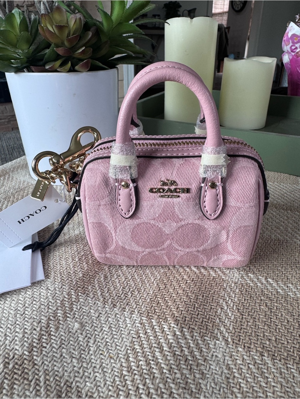NEW COACH Pink Signature Denim
Mini Rowan Keychain/Purse Charm